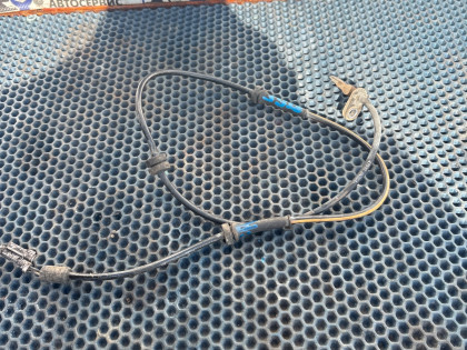 Датчик ABS J32