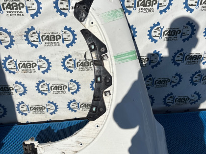 Крыло переднее левое DK5FW