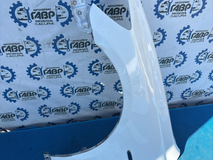 Крыло переднее левое GRS191