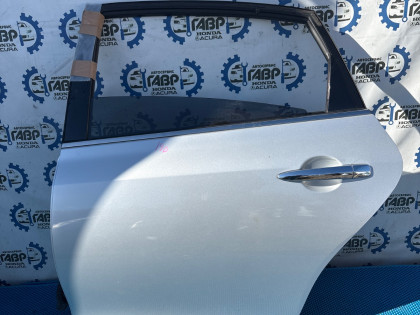 Дверь задняя левая J32