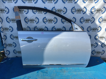 Дверь передняя правая J32