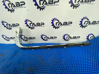 Крепление заднего бампера правое 5215730061 LEXUS GS350